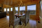 Bearcat Lodge - Dining Area w/ Seating for 6
